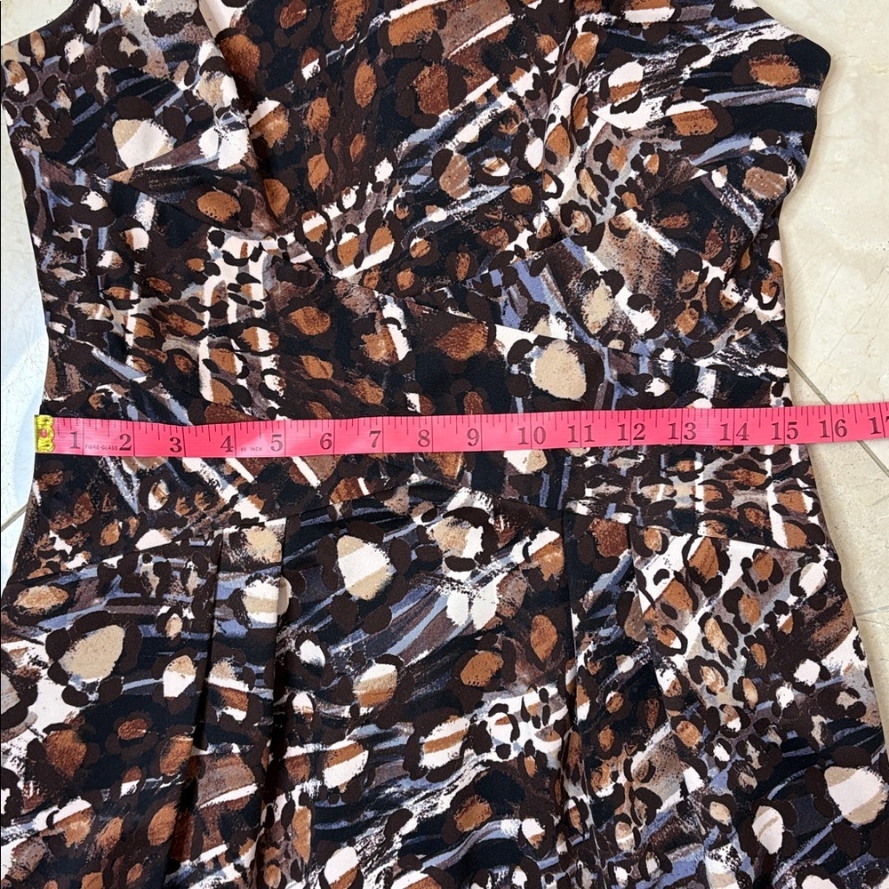 ⭐️ Jones New York Brown and Black Patterned Dress - size 6 - Picture 8 of 11